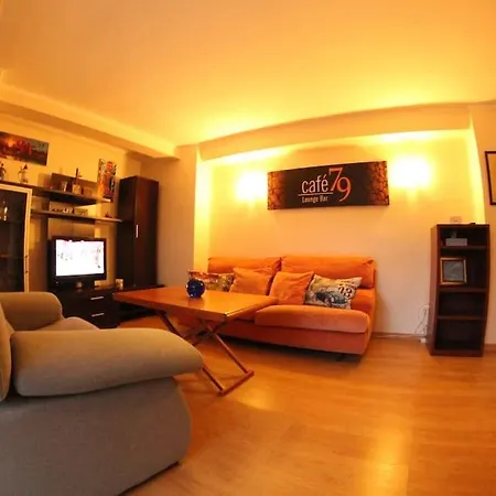 Daire Apartamento Entero 2 Habitaciones, Beach, Wifi Torremolinos